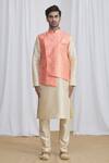 Samyukta Singhania_Peach Jacquard Banarasi Silk Floral Motif Bundi And Kurta Set_Online_at_Aza_Fashions