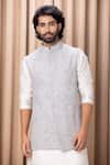 Ankit V Kapoor_Grey Pure Georgette Embroidery Thread Zain Sequin Bundi And Kurta Set _Online_at_Aza_Fashions