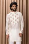 Ankit V Kapoor_Ivory Cotton Silk Digital Print Floral Patterns Noor Short Kurta Set _Online_at_Aza_Fashions