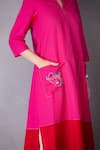 Tanu Malhotra_Pink Cotton Linen Embroidered Abstract Placed Face Tunic With Pant  _at_Aza_Fashions