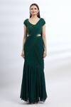 Arpan Vohra_Green Geargette Scoop Neck Pre-draped Saree _Online_at_Aza_Fashions