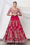 Buy_JAYANTI REDDY_Red Embroidered Floral Leaf Neck Lehenga Set  _at_Aza_Fashions