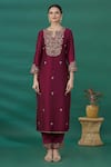 Asaga_Maroon Embroidered Thread Notched Kurta Pant Set _Online_at_Aza_Fashions