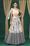 Buy_Yogita Kadam_White Printed Floral Motifs Asymmetric Lehenga Set  _at_Aza_Fashions