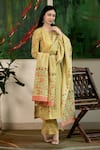 Buy_Abbaran_Yellow Cambric Dupatta Mulmul Round Hand Block Print Kurta Set _at_Aza_Fashions