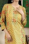 Abbaran_Yellow Cambric Dupatta Mulmul Round Hand Block Print Kurta Set _at_Aza_Fashions