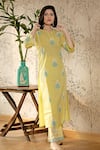 Buy_Abbaran_Yellow Cotton Cambric Dupatta Chiffon Round Hand Block Print Kurta Set _Online_at_Aza_Fashions