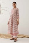 Buy_Abbaran_Pink Cotton Cambric Floral Motifs Notched Hand Block Print Kurta Palazzo Set _Online_at_Aza_Fashions
