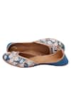 Vareli Bafna_Blue Floral Resham And Sequin Embroidered Juttis _Online_at_Aza_Fashions