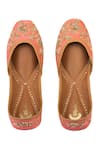 Buy_Shilpsutra_Peach Hand-embellished-juttis _at_Aza_Fashions