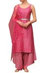 Buy_Seema Nanda_Pink Printed Sequin Leaf Neck Floral Embellished Kurta Set  _at_Aza_Fashions