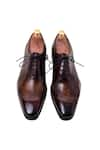 Buy_Toramally - Men_Brown European Vegetable Tanned Leather Sole Handpainted Brogue Shoes _at_Aza_Fashions