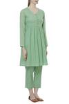 Sagaa By Vanita Green Cotton V Neck Kurta Set Online at Aza Fashions Sagaa By Vanita_Green Cotton V Neck Kurta Set _Online_at_Aza_Fashions