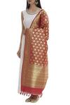 Buy Samyukta Singhania Red Raw Silk Banarasi Dupatta Online at Aza Fashions Buy_Samyukta Singhania_Red Raw Silk Banarasi Dupatta_Online_at_Aza_Fashions