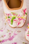 Buy_Shilpsutra_Off White Embroidered Silk Juttis_Online_at_Aza_Fashions