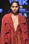 Urvashi Kaur_Red V-neck Herringbone Textured Lapel Notch Jacket _Online_at_Aza_Fashions