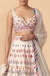 Buy_Tarun Tahiliani_Off White Raw Silk Leaf Neck Embroidered Lehenga Set _Online_at_Aza_Fashions