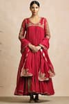 Buy_Sue Mue_Red Maheswari Handloom Cotton V Neck Embroidered Anarkali Set _Online_at_Aza_Fashions