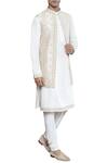 Arjuun Kilachand_Off White Raw Silk Embroidered Jacket _Online_at_Aza_Fashions