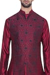 Shop_Arjuun Kilachand_Maroon Raw Silk Embroidered Bundi With Kurta _at_Aza_Fashions