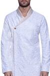 Shop_Arjuun Kilachand_White Cotton Satin Embroidered Kurta _at_Aza_Fashions