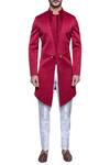 Arjuun Kilachand_Maroon Quilted Sherwani _Online_at_Aza_Fashions