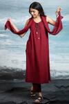 Buy_Anju Modi_Maroon Cotton Kurta Set_at_Aza_Fashions