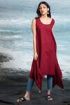 Buy_Anju Modi_Maroon Cotton Tunic_at_Aza_Fashions