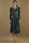 Buy_Vedika M_Green V Neck Geometric Print Midi Dress _Online_at_Aza_Fashions