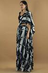 Buy_Vedika M_Blue U Neck Pre-draped Printed Saree With Blouse _Online_at_Aza_Fashions