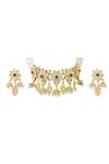 Buy_Auraa Trends_Gold Plated Beads, Stones Kundan Choker Set _at_Aza_Fashions