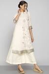 Buy_KAVERI_White Linen Embroidered Kurta_Online_at_Aza_Fashions