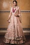 Buy_Tarun Tahiliani_Peach Tulle V Neck Embellished Anarkali Lehenga Set _at_Aza_Fashions