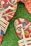 Shop_Essemm_Red Kalamkari Cutwork Kolhapuris_at_Aza_Fashions