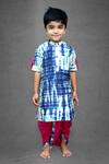 Buy_Kirti Agarwal - Pret N Couture_Blue Chanderi Silk Tie Dye Kurta And Dhoti Pant Set _at_Aza_Fashions