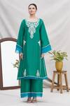 Buy_Ekta Singh_Green Silk Round Panelled Kurta Set _Online_at_Aza_Fashions