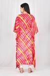 Shop_Naintara Bajaj_Red Leheriya Print Kaftan _at_Aza_Fashions
