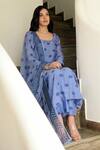 Taro_Blue Kurta And Pant Handwoven Chanderi Silk Embroidery Scoop Neck Set _Online_at_Aza_Fashions