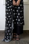 Taro_Black Dupatta Chiffon, Kurta Handwoven Cotton Silk, Pant Mulmul Set _at_Aza_Fashions