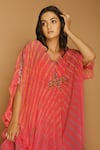 Buy_k-anshika_Pink Georgette Embroidery V Neck Leheriya Print Kaftan _Online_at_Aza_Fashions