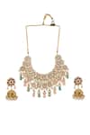 Shop_Auraa Trends_Kundan Necklace Jewellery Set_at_Aza_Fashions