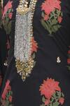 Kunwarani Ritu_Black Cotton Embroidery Notched Floral Motif Kurta Set  _at_Aza_Fashions