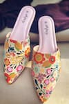 Shop_Daisie_Off White Printed Mules _at_Aza_Fashions