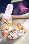 Buy_Daisie_Off White Printed Mules _Online_at_Aza_Fashions