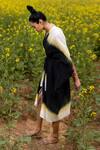 Buy_Kharakapas_Black Mulmul Cotton Shibori V Neck Dusk Till Dawn Kaftan _Online_at_Aza_Fashions