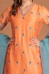 Shop_House Of Tushaom_Orange Chanderi Silk Embroidered Thread And Cutdana V Neck Kurta Set  _at_Aza_Fashions