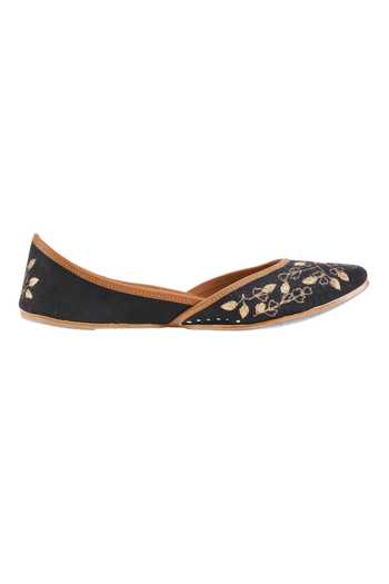 Buy_Imlee Jaipur_Black Embroidered Leaf Zari Juttis _Online_at_Aza_Fashions