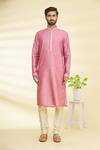 Arihant Rai Sinha_Pink Art Banarasi Silk Printed Floral Kurta Set_Online_at_Aza_Fashions
