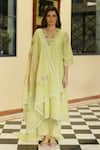 Buy_Begum_Green Kurta And Dupatta Chanderi Applique Floral Motifs V Neck Fiza Work Set _at_Aza_Fashions