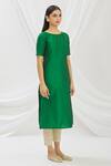 Aryavir Malhotra_Green Taffeta Round Neck Kurta _Online_at_Aza_Fashions